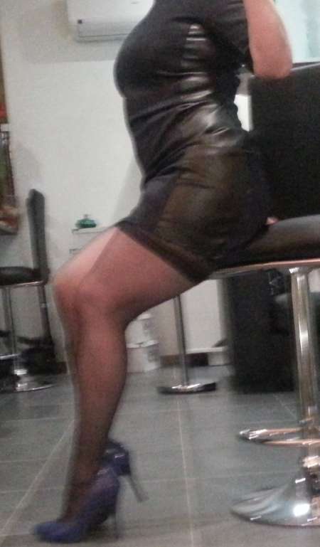 jolie blonde française