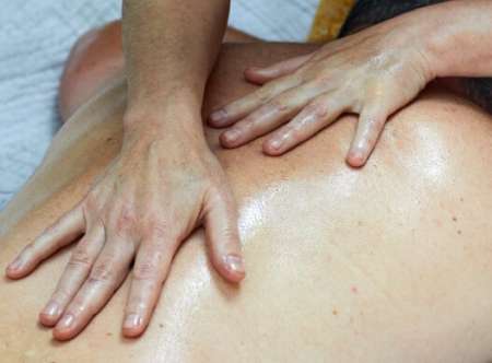MASSAGE ,DE SAISON OLE,OLE BIEN-ETRE IMMINENT !