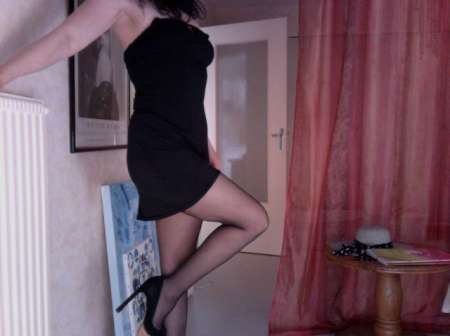  BELLE BRUNE
