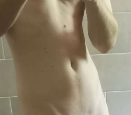 Laissez moi féconder votre soumise.