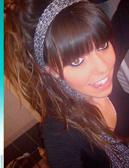  jf aimerait etre maternée