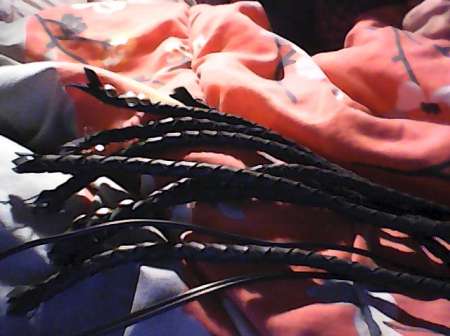 esclave reçois domis sadique pour torture