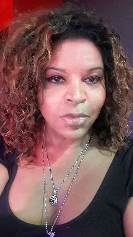 Akasha trans métisse porte des lilas paris 20