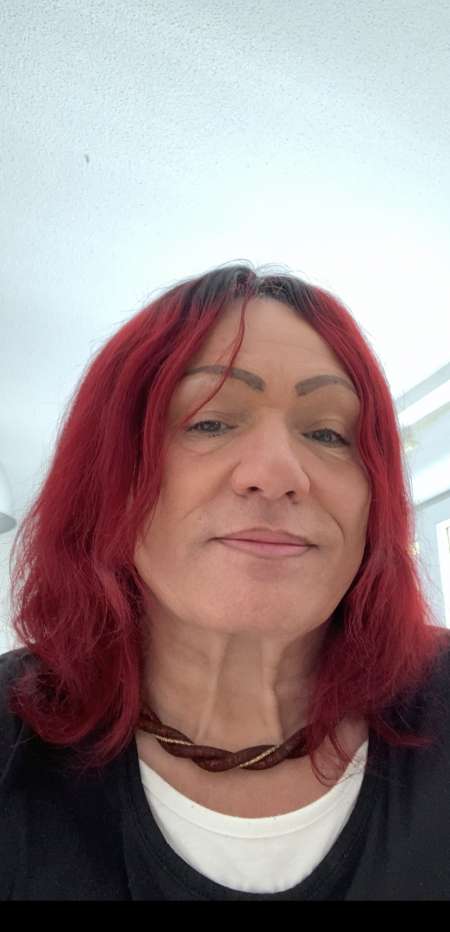  Katya pute vosgienne