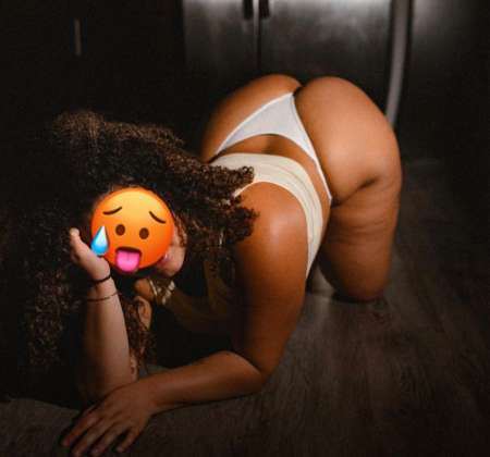 Sexy et douce escorte girl