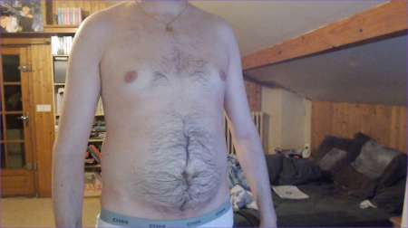 Puceau cherche femme pour rencontre coquine.