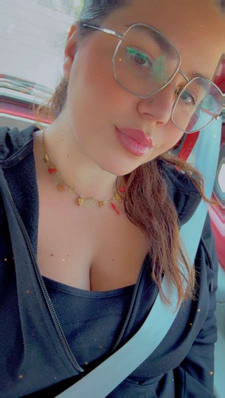 Femme femme discrete