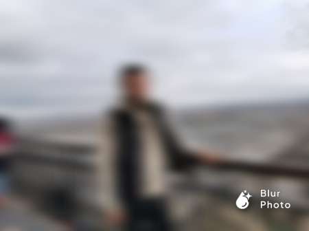 Cherche complicité  et plus si affinités