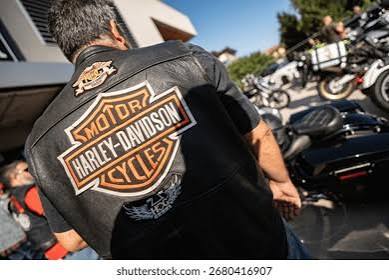 Maitre recherche femboy