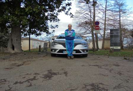 Homme cherche femmes célibataires