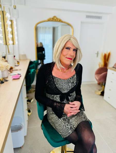 Travesti mature cherche homme viril