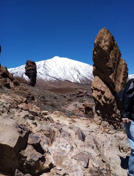 Couple sensuelle recherche une femme régulière sui