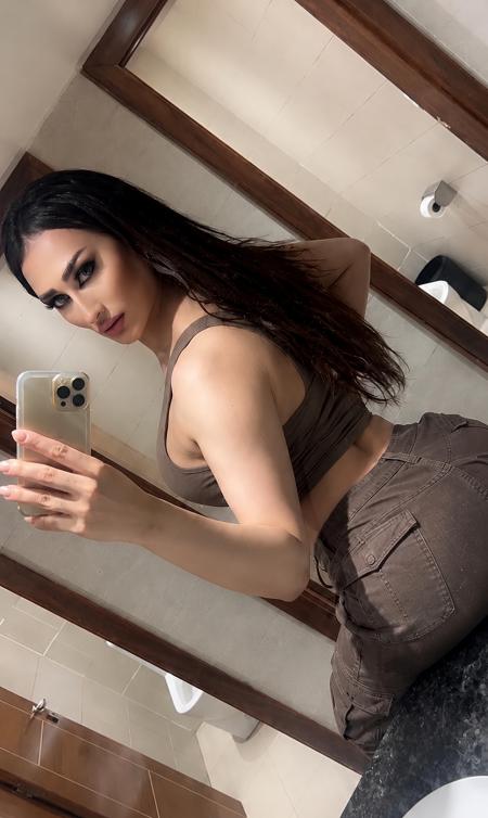Sara trans pour massage en Alger