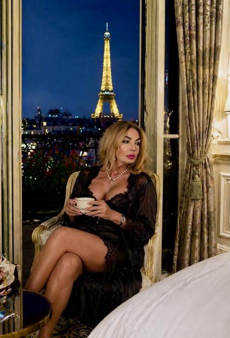 Femme transsexuelle sur Paris Porte de Saint Ouen