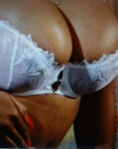 Beautiful boobs femme sexy '