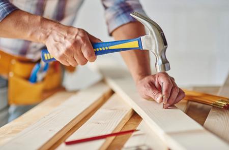Bricoleur pour femme