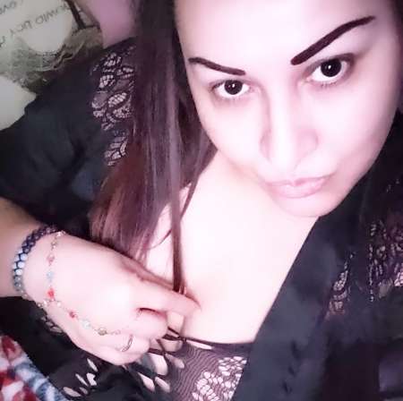 Je Suis Lariza clichy