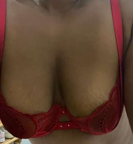 Sara est une Kafrine libre et discret