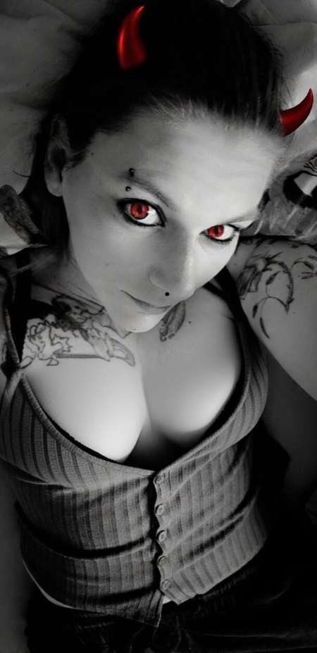 Anna MILF 1m73 88kg Fantasmes Virtuels &amp; Sex Toy