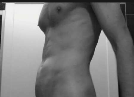 Langue gourmande femme ebene