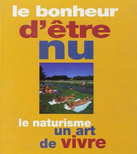 Homme mûr propose vacances naturiste à une femme