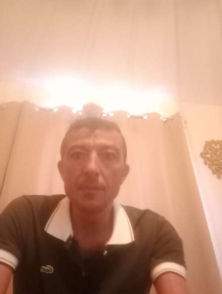 Beau maître sensuel pour soumise