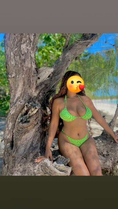 La nouvelle coquine shaina