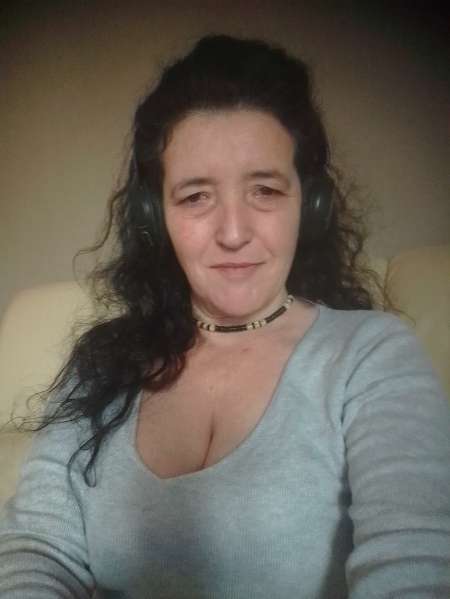 Je suis à votre service