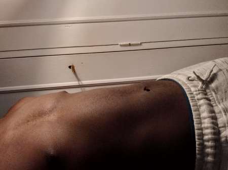 Homme bi pour moment agréable