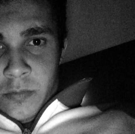 Jeune homme cherche femme ou trav pour rencontre