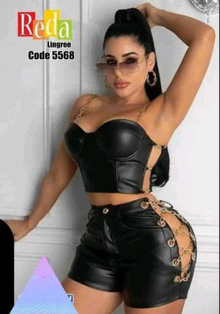 Un couple marie cherche une femme