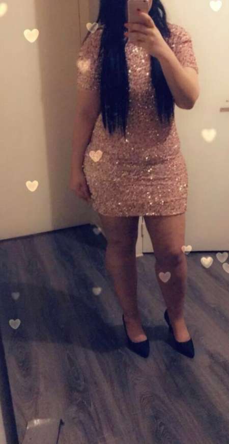 Bonjour yasmine jolie brune