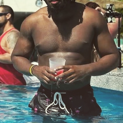 Recherche partenaire(Femme) pour contenue Adulte