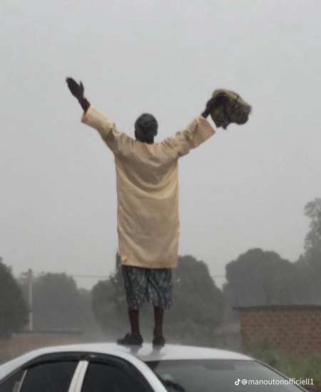 Homme discret, responsable et correct!