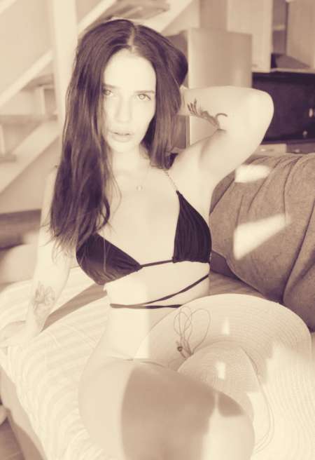 Recherche Modèles Féminins