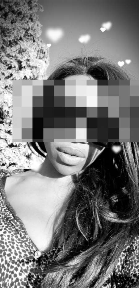 BDSM Mlle Monica Lou dominatrice d'expérience