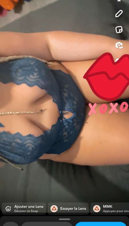 Jeune femme très ronde